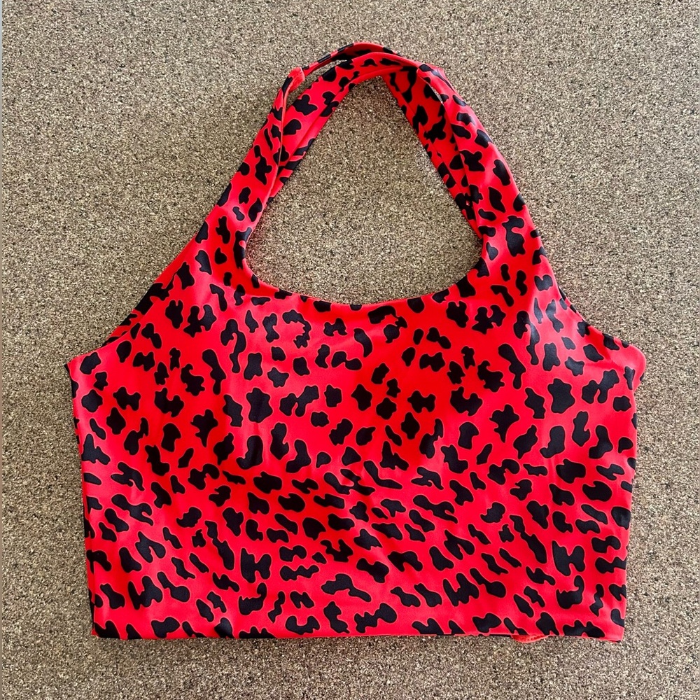 NWOT - Fit Booty Apparel - Sports Bra - L
